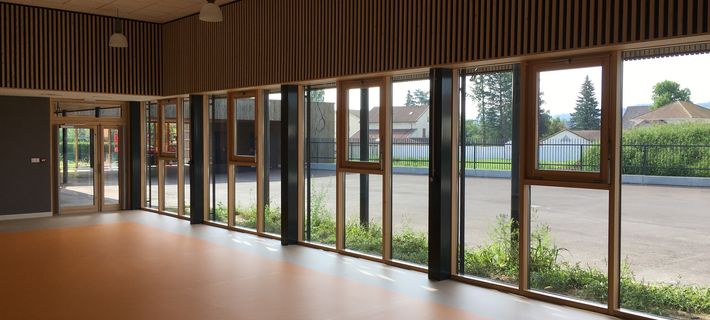 Renovation d'un groupe scolaire et construction d'une école maternelle