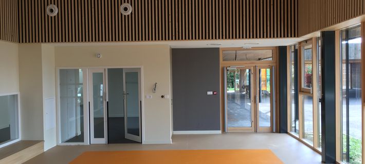 Renovation d'un groupe scolaire et construction d'une école maternelle