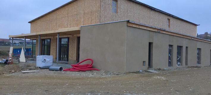 Construction d'une école et d'une salle communale