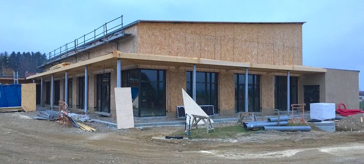 Construction d'une école et d'une salle communale