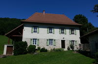 Rénovation d'une maison Dauphinoise et ses annexes en pierre et pisé .